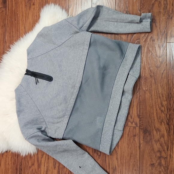 Nike Women's Tech Fleece Crewneck Mesh Sweatshirt - Picture 2 of 6